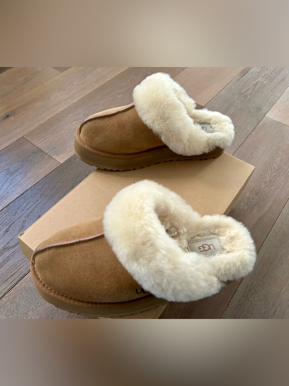 UGG Women's Disquette Slippers Chestnut - Picture 3 of 7